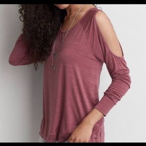 Aerie Soft N Sexy Cold Shoulder long sleeve